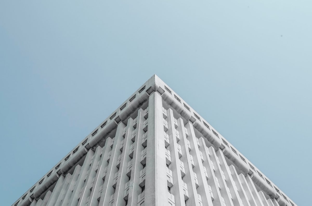 v站-Vampire妮蔻闪现大招控到四人，JDG团战大胜一波结束比赛