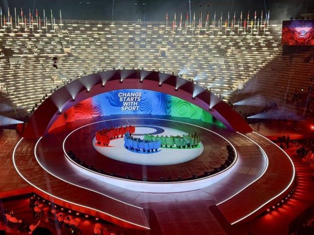 v体育-生命律动！古罗马角斗士竞技场见证米兰冬残奥会开幕式｜米兰冬残奥会特别报道