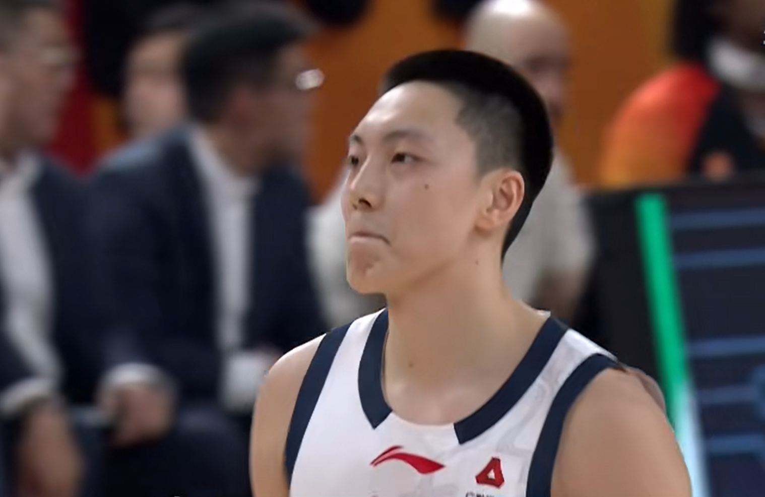 领先14分输福建!揪出1个表现最差之人,坑惨了广东队